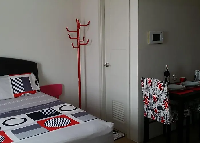150 Newport - Near Naia T3 Airport * Manila