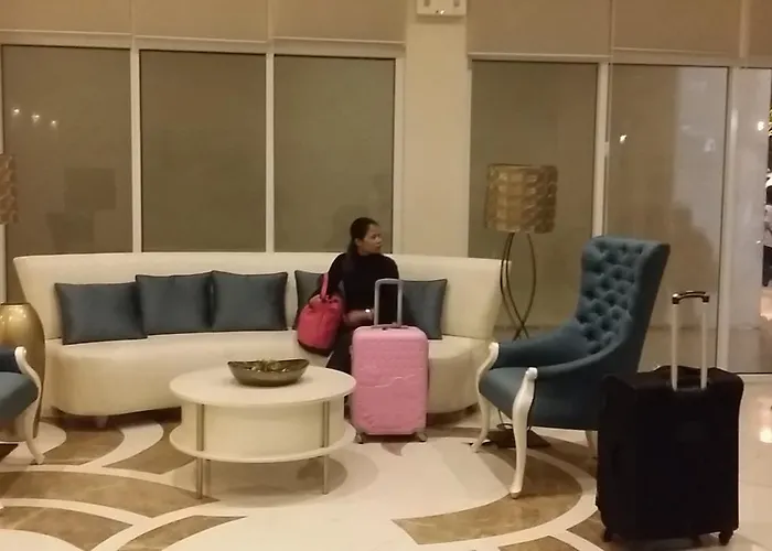 150 Newport - Near Naia T3 Airport Apartment *