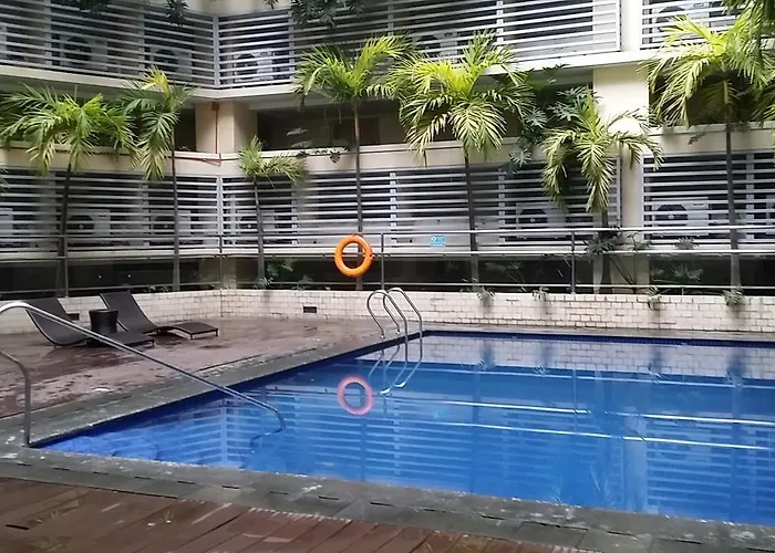 150 Newport - Near Naia T3 Airport * Manila