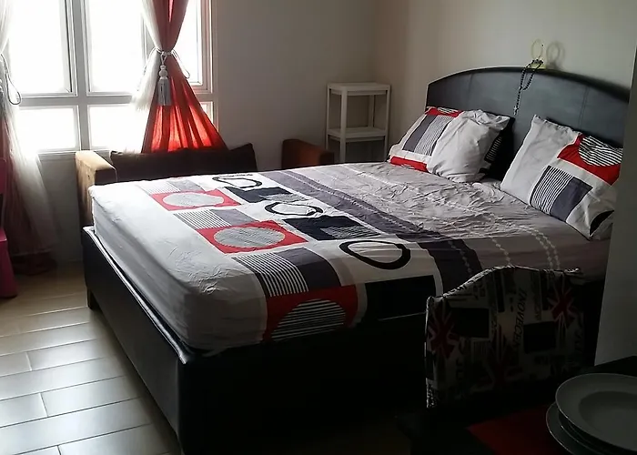 Apartment 150 Newport - Near Naia T3 Airport Manila