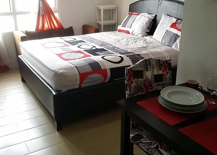 Apartment 150 Newport - Near Naia T3 Airport