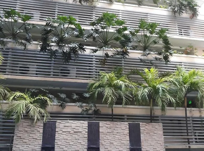 150 Newport - Near Naia T3 Airport Apartment