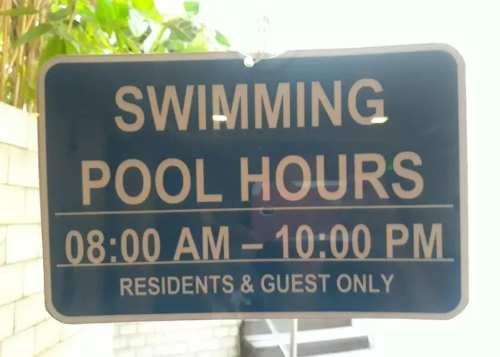 150 Newport - Near Naia T3 Airport * Manila