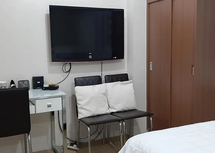 Apartment 150 Newport - Near Naia T3 Airport *