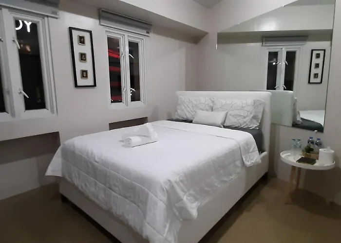 150 Newport - Near Naia T3 Airport * Manila